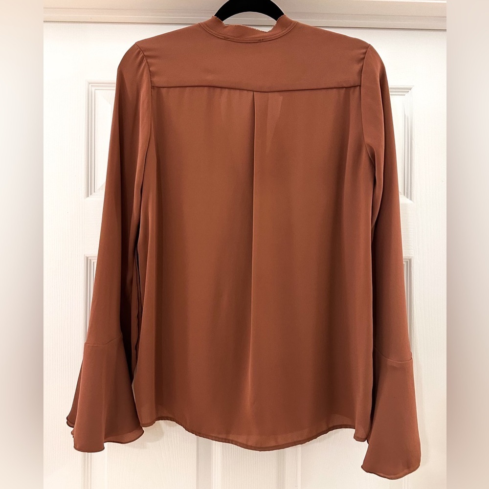 Lulu’s V Neck Boho Layered Flutter Open Sleeve Bl… - image 7